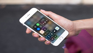iOS 11 beta1更新后手机不能用怎么办
